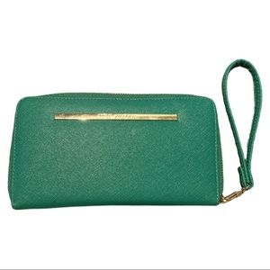 Steve Madden Green Zip Around Wristlet Wallet w/ Gold Accents